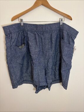 NWT Old Navy Chambray Blue Elastic-Waist Linen Blend Plus Size Shorts